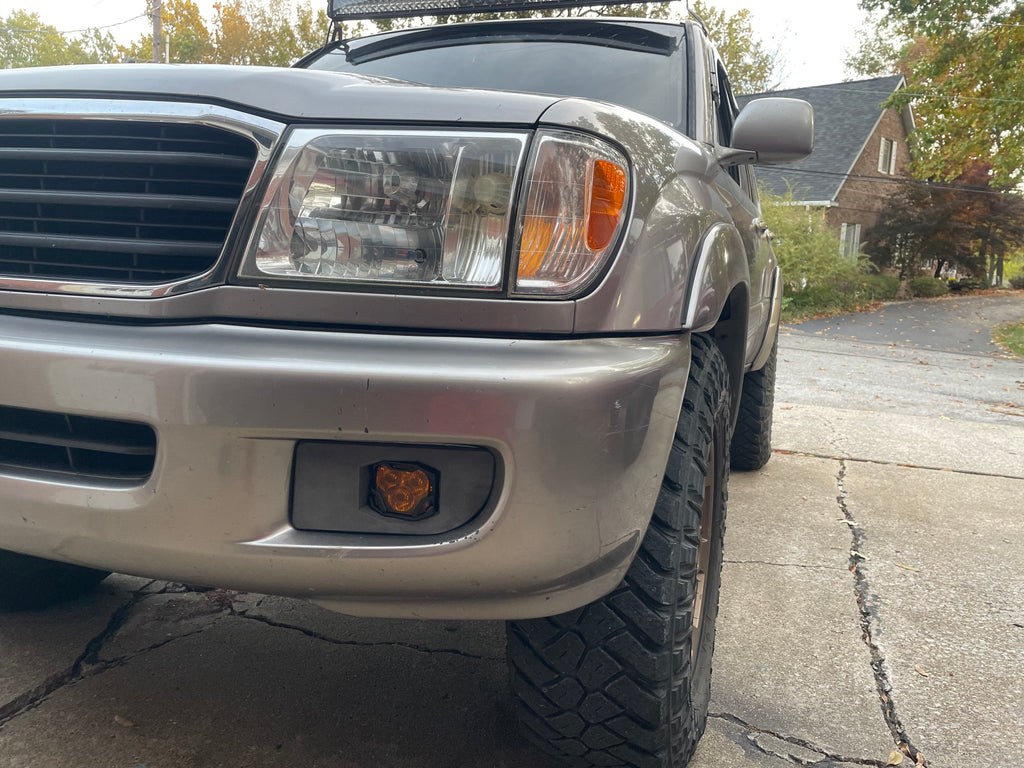 100 series land cruiser morimoto  fog light mounts